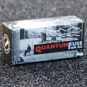 Предохранитель SLOW 20mm Synergistic Research Quantum Fuse SR20 Slow-Blow 100mA (5x20mm)