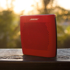 Портативная акустика Bose SoundLink Colour Bluetooth Speaker Red