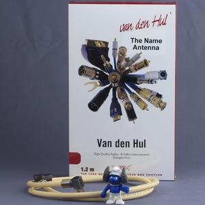 Кабель Антенный Van Den Hul The Name Antenna 1.5m