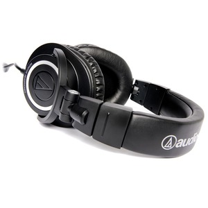 Наушники Audio-Technica ATH-M50