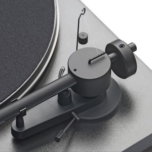 Проигрыватель виниловых дисков Pro-Ject Essential Phono USB Black (OM-5E)