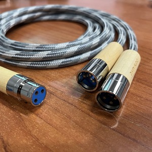 Кабель аудио XLR - XLR Divini Audio X-S12 7N OCC Cable XLR 1.0m