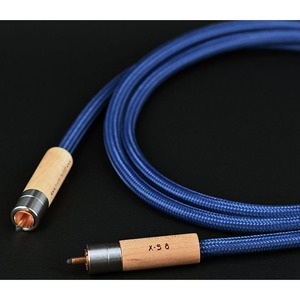 Кабель аудио RCA - RCA Divini Audio X-S8 7N OCC Cable RCA 1.0m