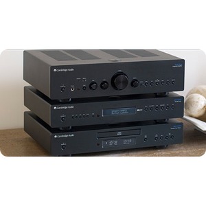 CD-проигрыватель Cambridge Audio Azur 550C Black